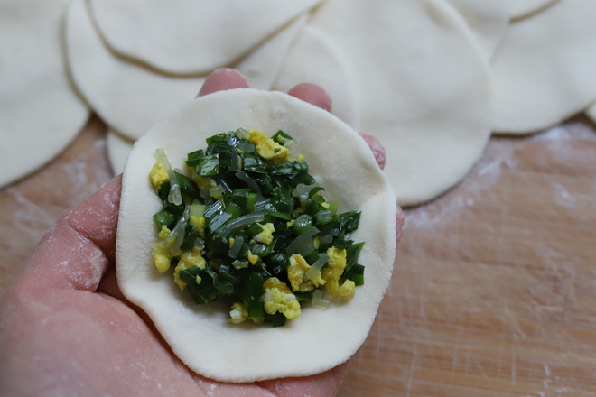 Chinese Chives, Eggs, Vermicelli Buns recipe