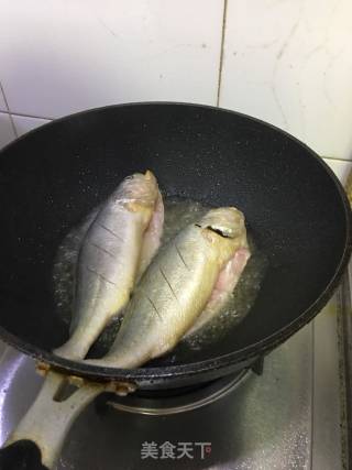 Braised Yellow Croaker recipe