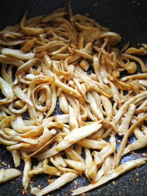Stir-fried Shredded Eryngii Mushrooms recipe