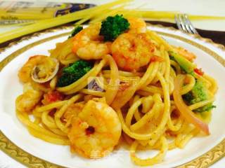 Seafood Spaghetti with Tomato Sauce recipe