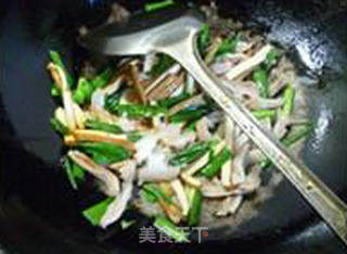 Stir-fried Pork Belly with Garlic recipe