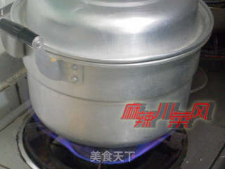 Chopped Pepper Crucian Carp/two-color Crucian Carp recipe