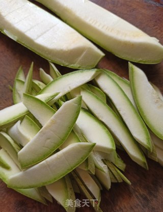 Stir Fried Fungus with Garlic Zucchini recipe