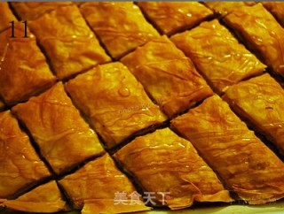 Honey Candy Kernel Puff Pastry recipe