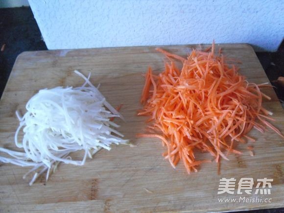 Carrots Stir-fried Mustard Knots recipe