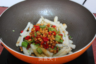 Laba Bean Stir-fried Rice Cake recipe