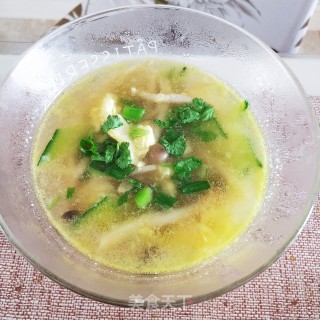 Cucumber Crab Mushroom Egg Soup recipe