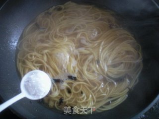 Soup Yellow Noodles recipe