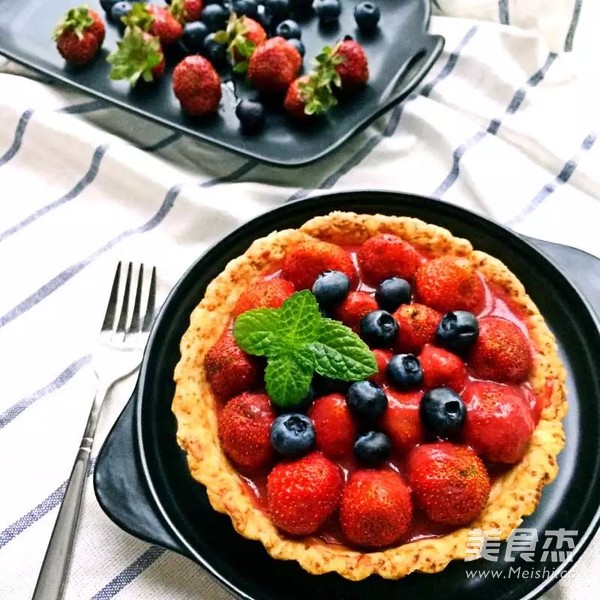 Sweet Strawberry Tart recipe