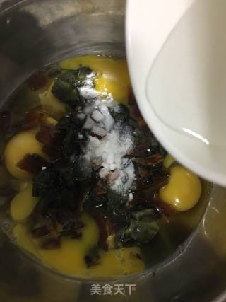 Songhua Egg Sausage recipe