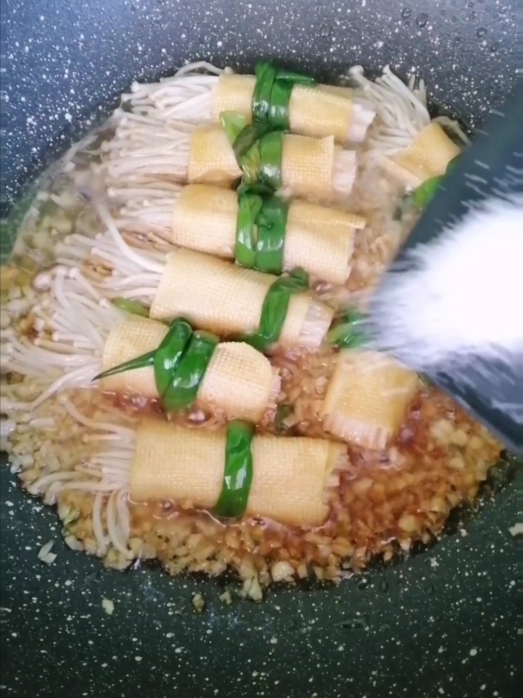 Bean Skin Enoki Mushroom Roll recipe