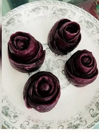 Purple Sweet Potato and Rose Bun