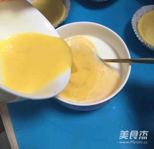 Raisin Egg Tart recipe