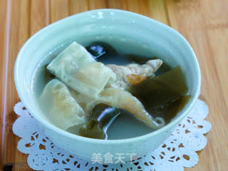 Fish Maw Kelp Tail Bone Soup recipe