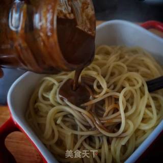 Pasta with Tahini Sauce recipe