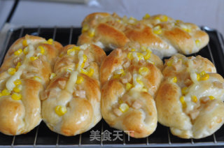 Corn Ham Salad Bun recipe