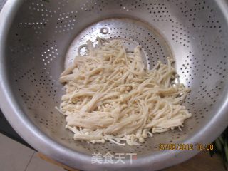 Cucumber with Enoki Mushroom recipe