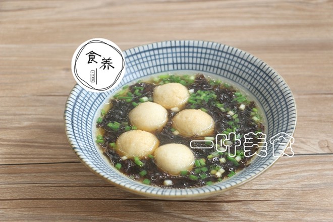 This Bowl of Fish Balls and Seaweed Noodle Soup recipe