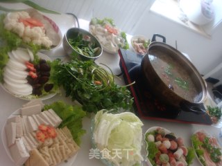 Pig Trotters Hot Pot recipe