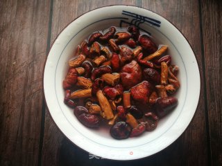 Stewed Chicken with Carrots and Red Mushroom recipe