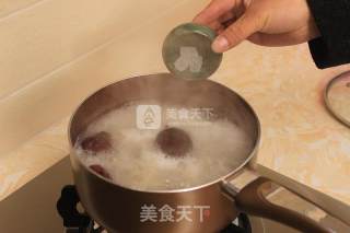 Hashima Peach Gum White Fungus Soup recipe