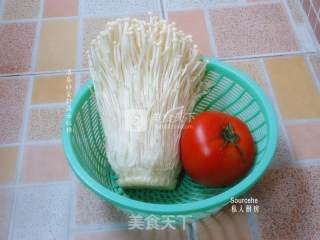 Enoki Mushroom and Tomato Soup recipe