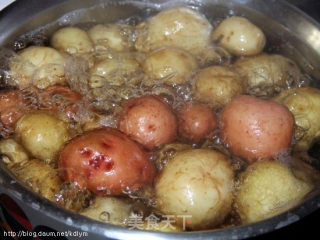 Sauce Fragrant Potatoes recipe