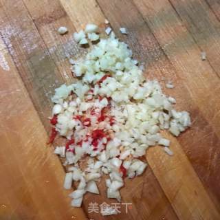 Steamed Enoki Mushrooms with Garlic recipe