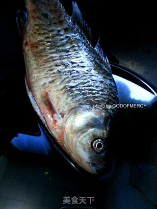 Messy Fish ~ Crucian Carp with Spicy Braised Sauce recipe