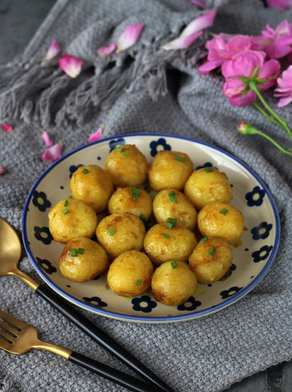 Pan-fried Baby Potatoes with Curry