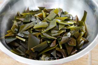 Pickled Pepper Kelp Root recipe