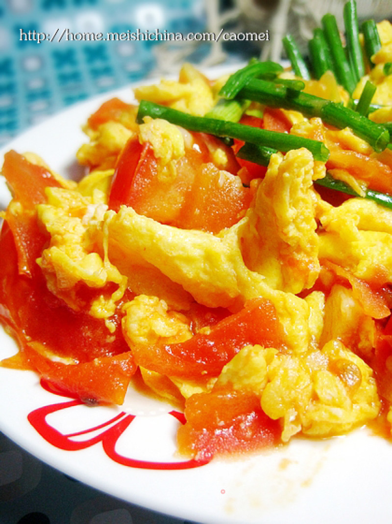 Tomato Scrambled Eggs recipe