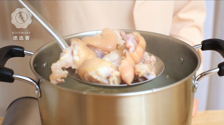 Southern Milk Peanut Trotters in Clay Pot recipe