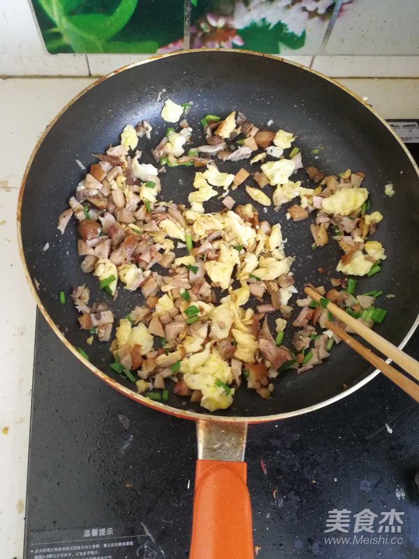 Fried Rice with Chicken Thigh and Egg recipe