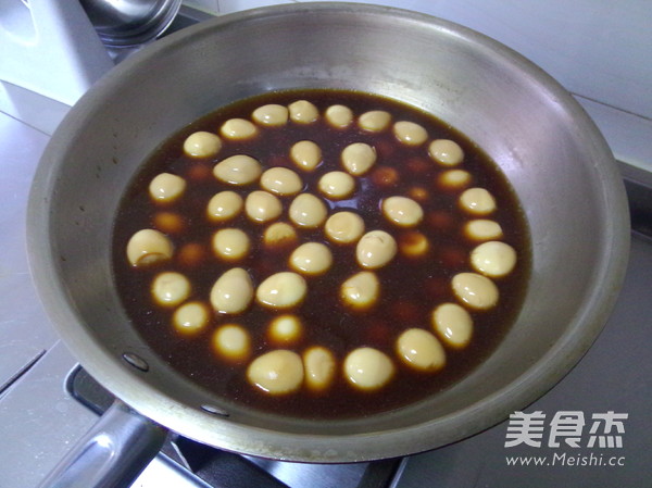 Marinated Quail Eggs in Old Soup recipe