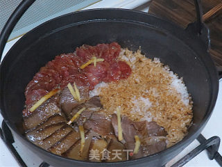 Popular La-wei Cuisine [cantonese La-wei Claypot Rice] recipe