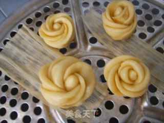 Rose Buns recipe