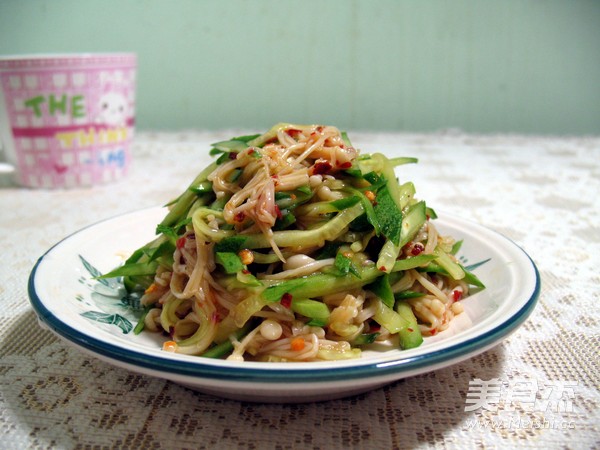 Cucumber with Golden Needle Mushroom recipe