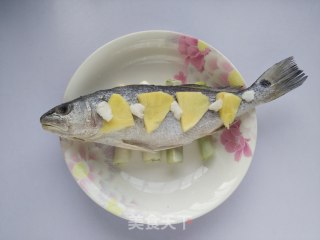 [guangdong] Steamed Sea Bass recipe