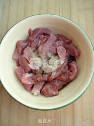 Steamed Bowl with Small Crispy Pork recipe