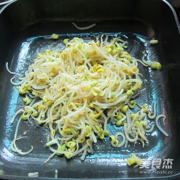 Fried Soybean Sprouts recipe