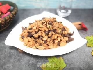 Stir-fried Diced Beef with Dried Radish recipe