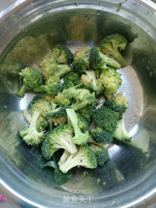 Broccoli and Pleurotus Eryngii Assortment recipe