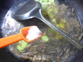 Plum and Vegetable Broad Bean Soup recipe