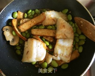 Pan-fried Fish Fillet with Chinese and Western Style recipe