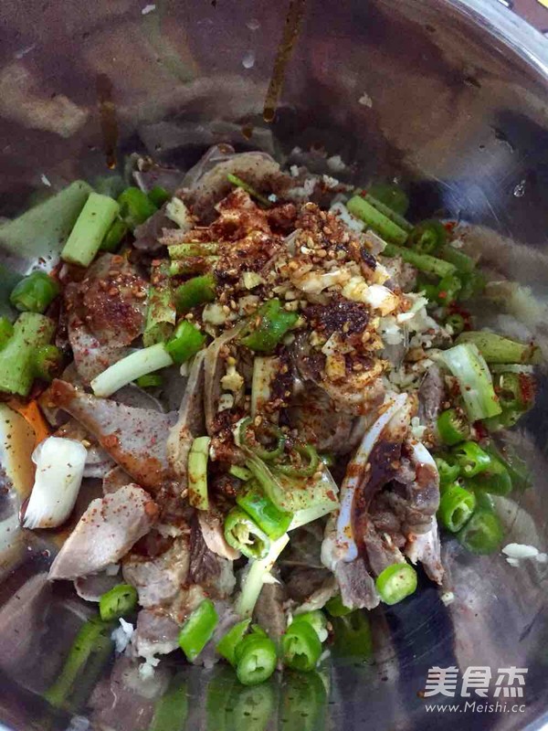 Spicy and Spicy Pork Tongue recipe