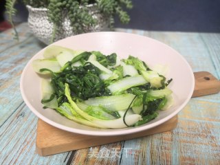 Stir-fried Leek with Hangzhou Cabbage recipe