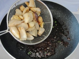 Braised King Pleurotus with Garlic Sauce recipe