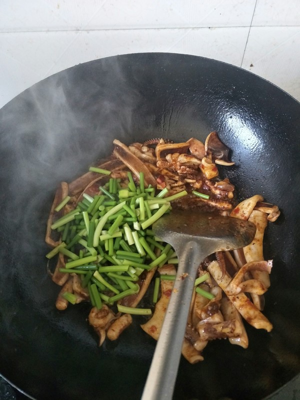 Stir-fried Mini Octopus with Food recipe