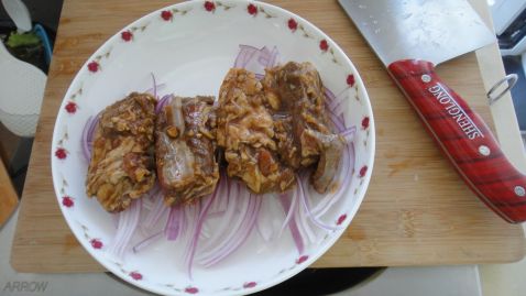 Wine-flavored Lamb Chops recipe